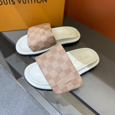 Louis Vuitton Slippers